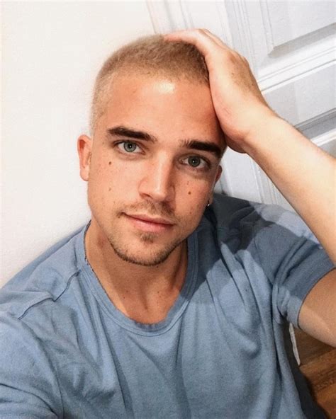 Watch: River Viiperi Gets Naked On The Beach [NSFW]